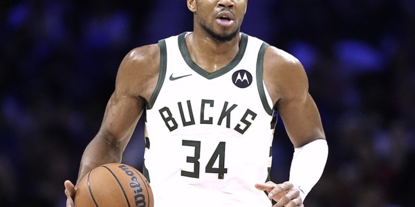蜘蛛直播官方网站-就在今天！字母哥保持了11年的NBA纪录被打破了