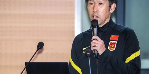 蜘蛛直播登录入口-意外！中超7大土帅带队踢完两轮联赛，只有两人表现不俗被认可